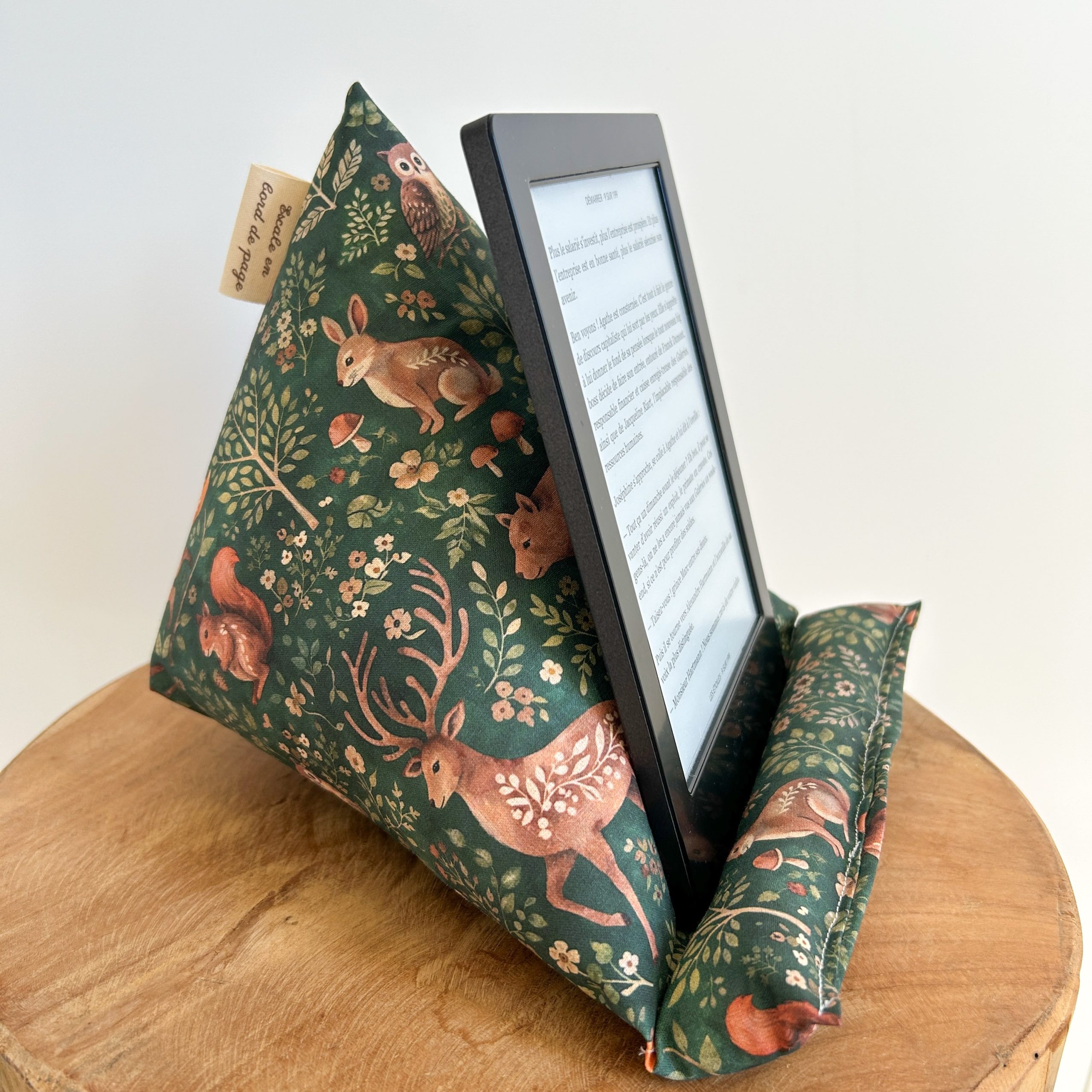 Coussin liseuse Forêt sauvage