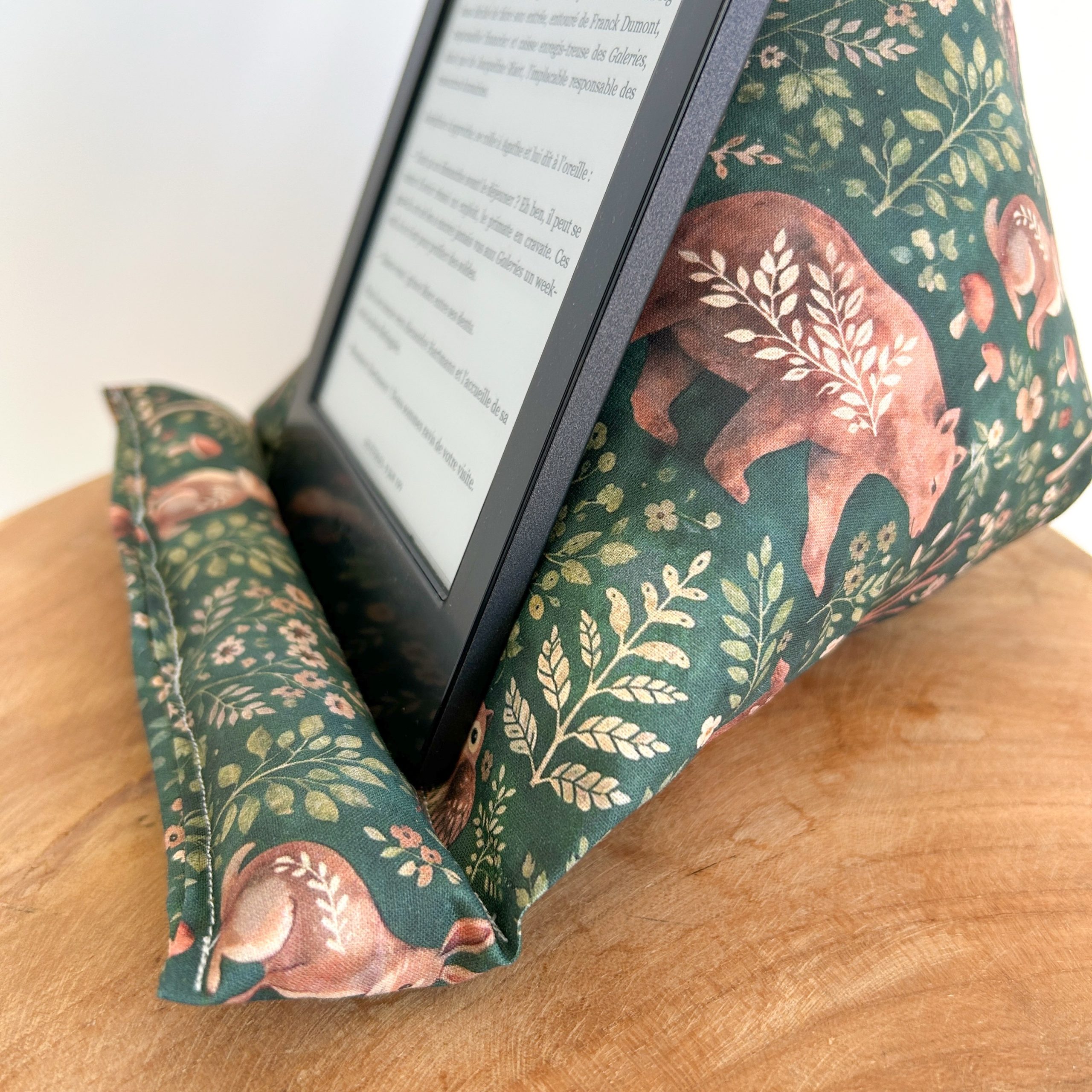 Coussin liseuse Forêt sauvage – Image 3